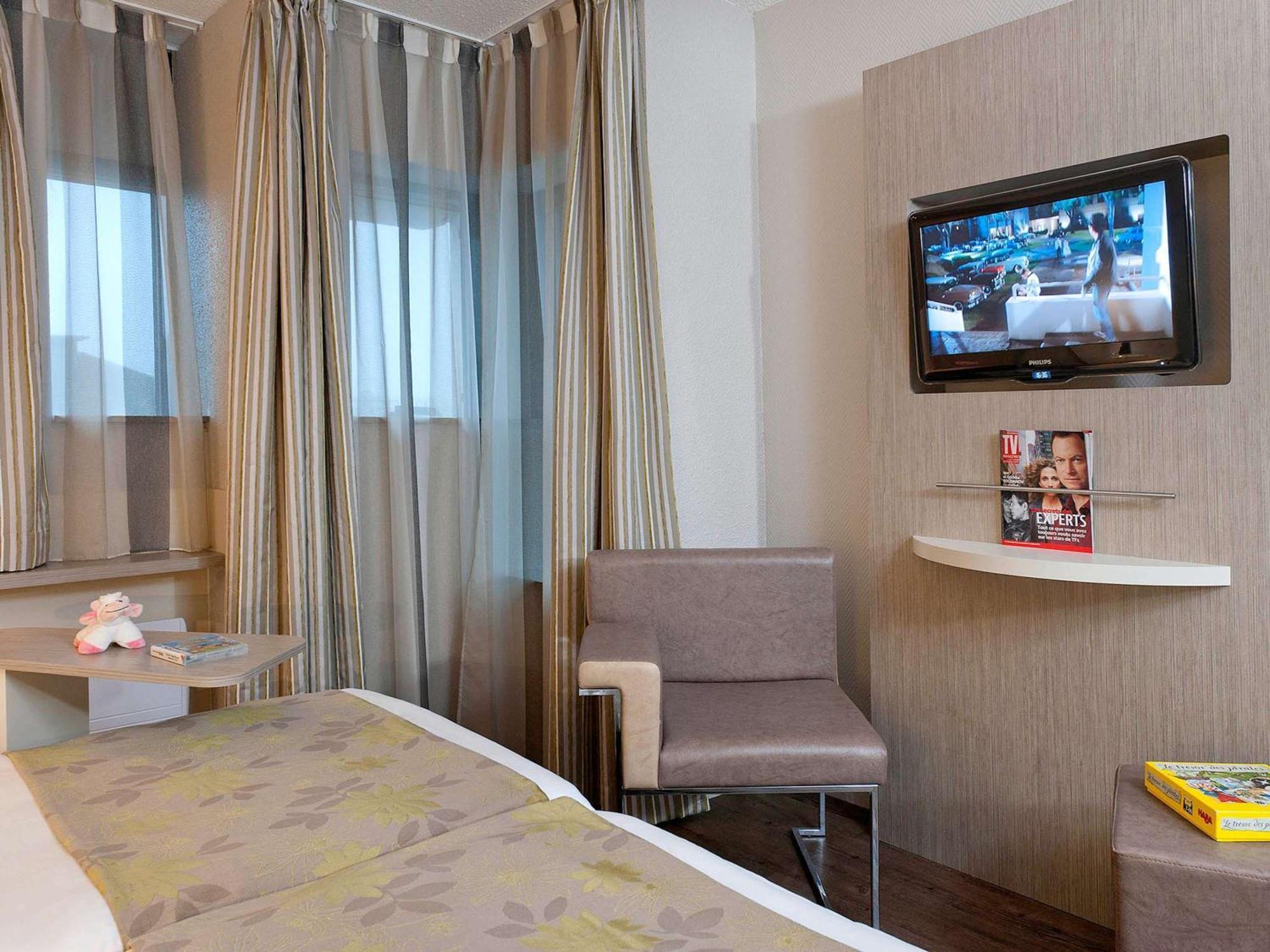 Ibis Styles Melun Hotel Rubelles Bagian luar foto