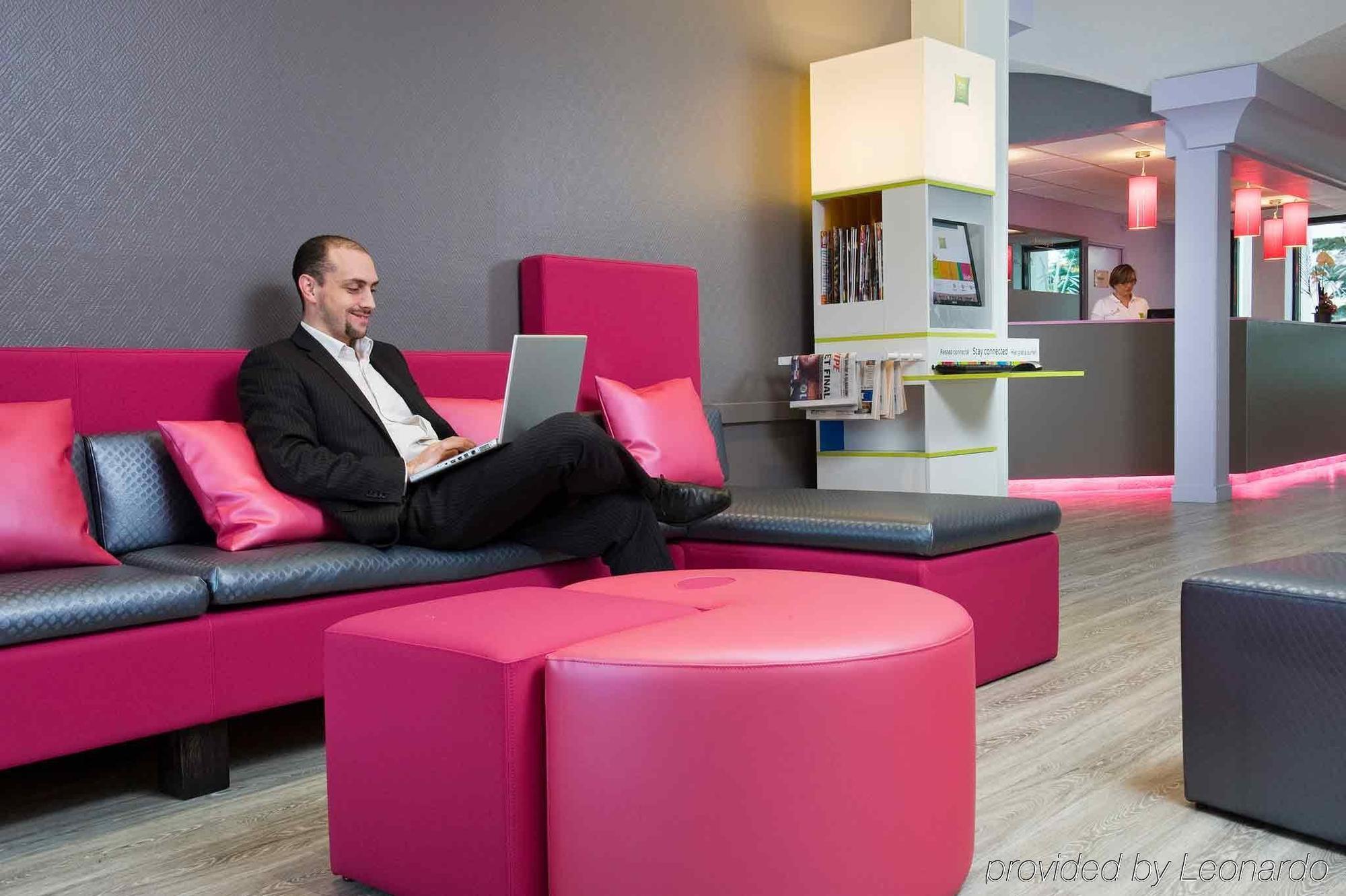 Ibis Styles Melun Hotel Rubelles Bagian luar foto