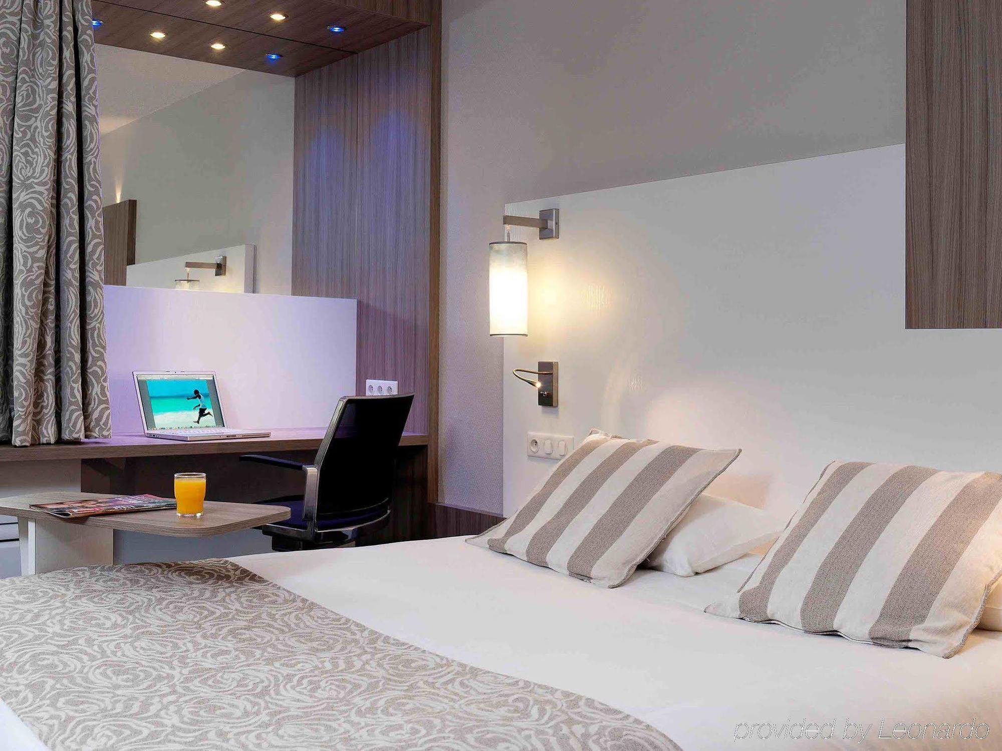 Ibis Styles Melun Hotel Rubelles Bagian luar foto