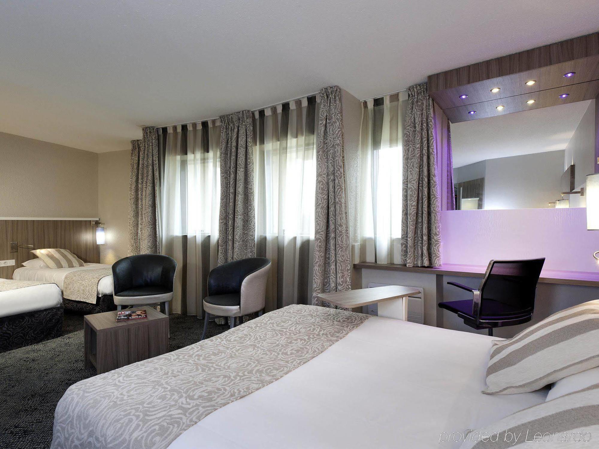 Ibis Styles Melun Hotel Rubelles Bagian luar foto