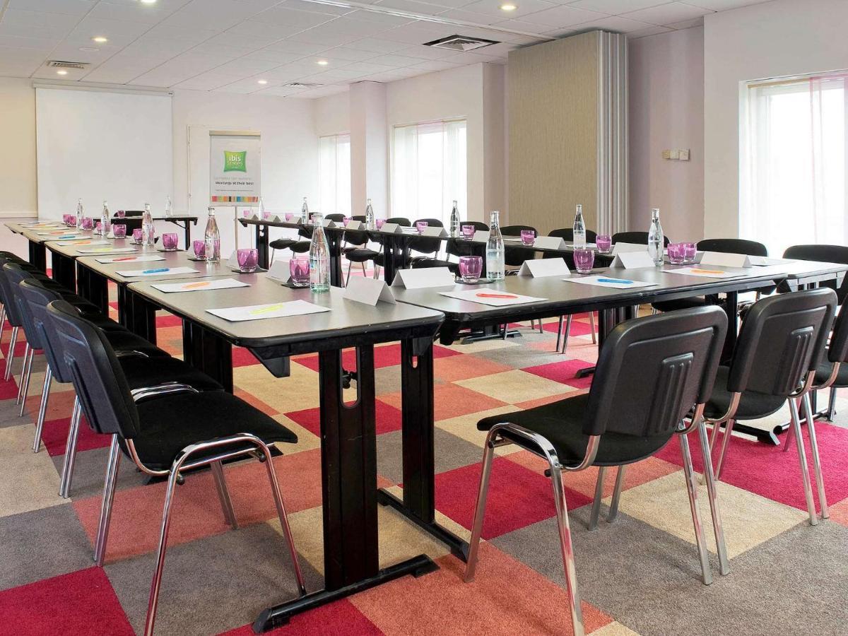 Ibis Styles Melun Hotel Rubelles Bagian luar foto